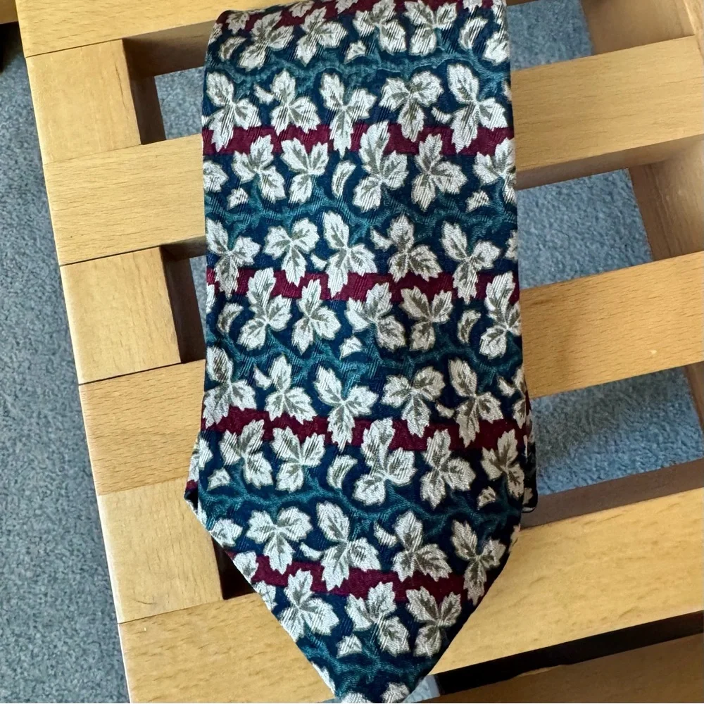 XMI Hand Sewn NORDSTROM 100% Silk Men’s Neck Tie
